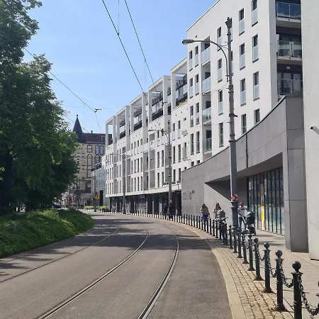 Apartmán Mostowa 23 Hugo Apartment, Self Check-in 24h, Free Parking, Air-conditioning *