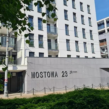 Mostowa 23 Hugo Apartment, Self Check-in 24h, Free Parking, Air-conditioning * ポズナン