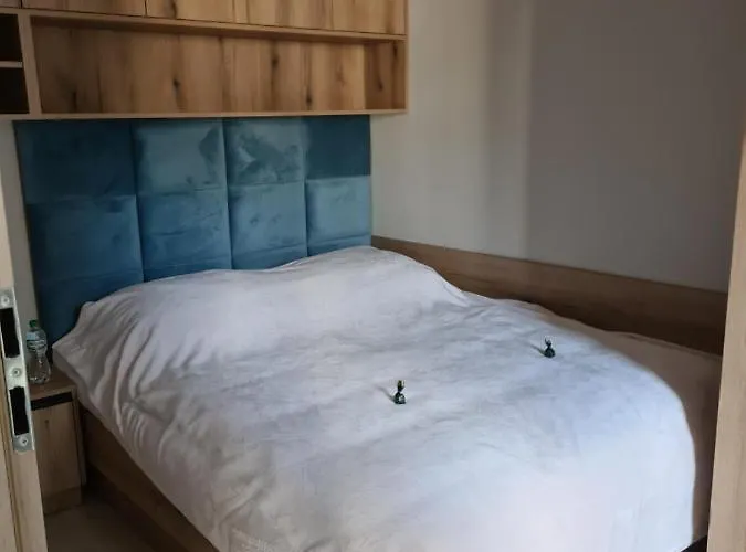 Mostowa 23 Hugo Apartment, Self Check-in 24h, Free Parking, Air-conditioning * Poznaň